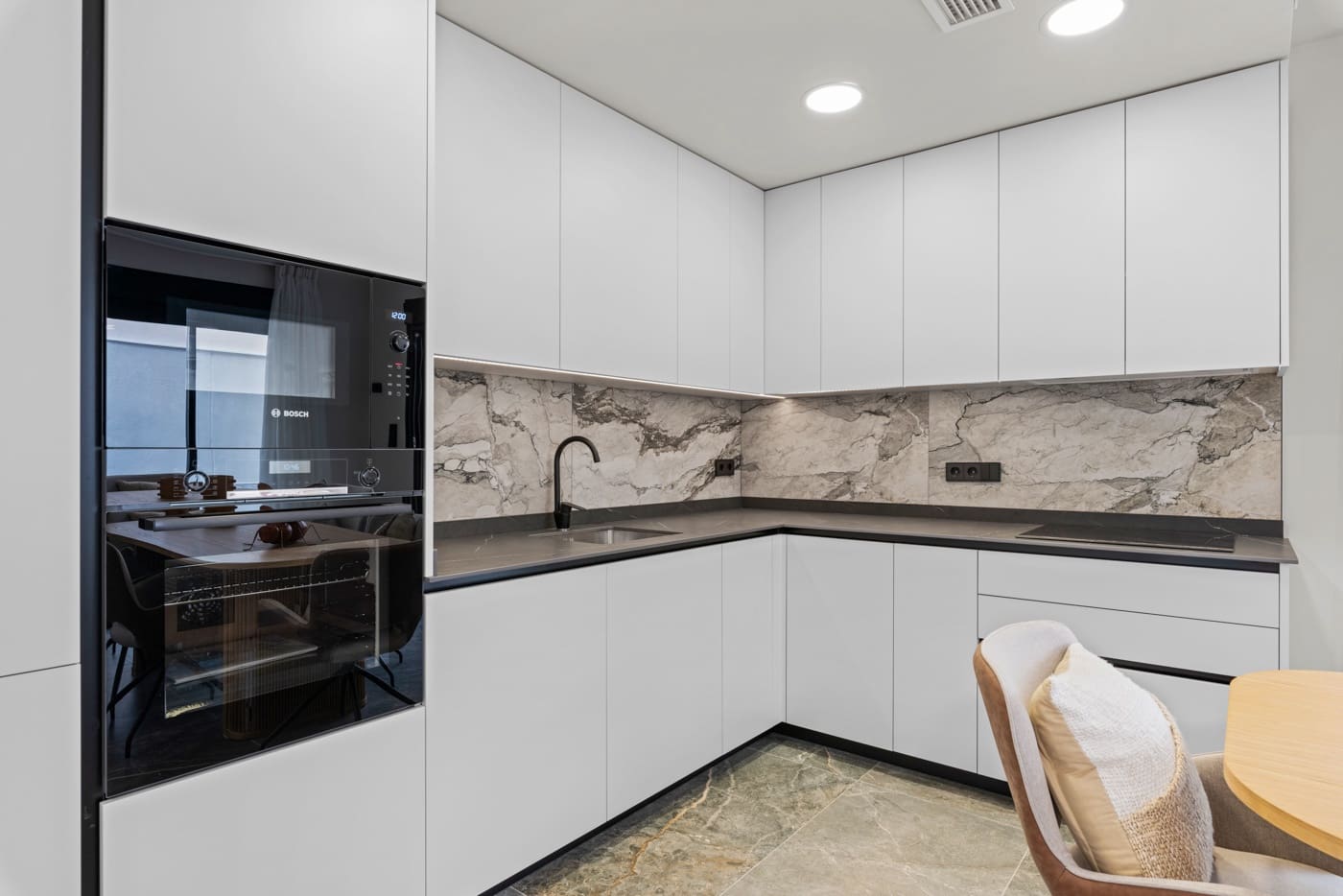 Chalet de 4 habitaciones en Torre de la Horadada en venta con piscina - 698.000 € (Ref: 9382359)