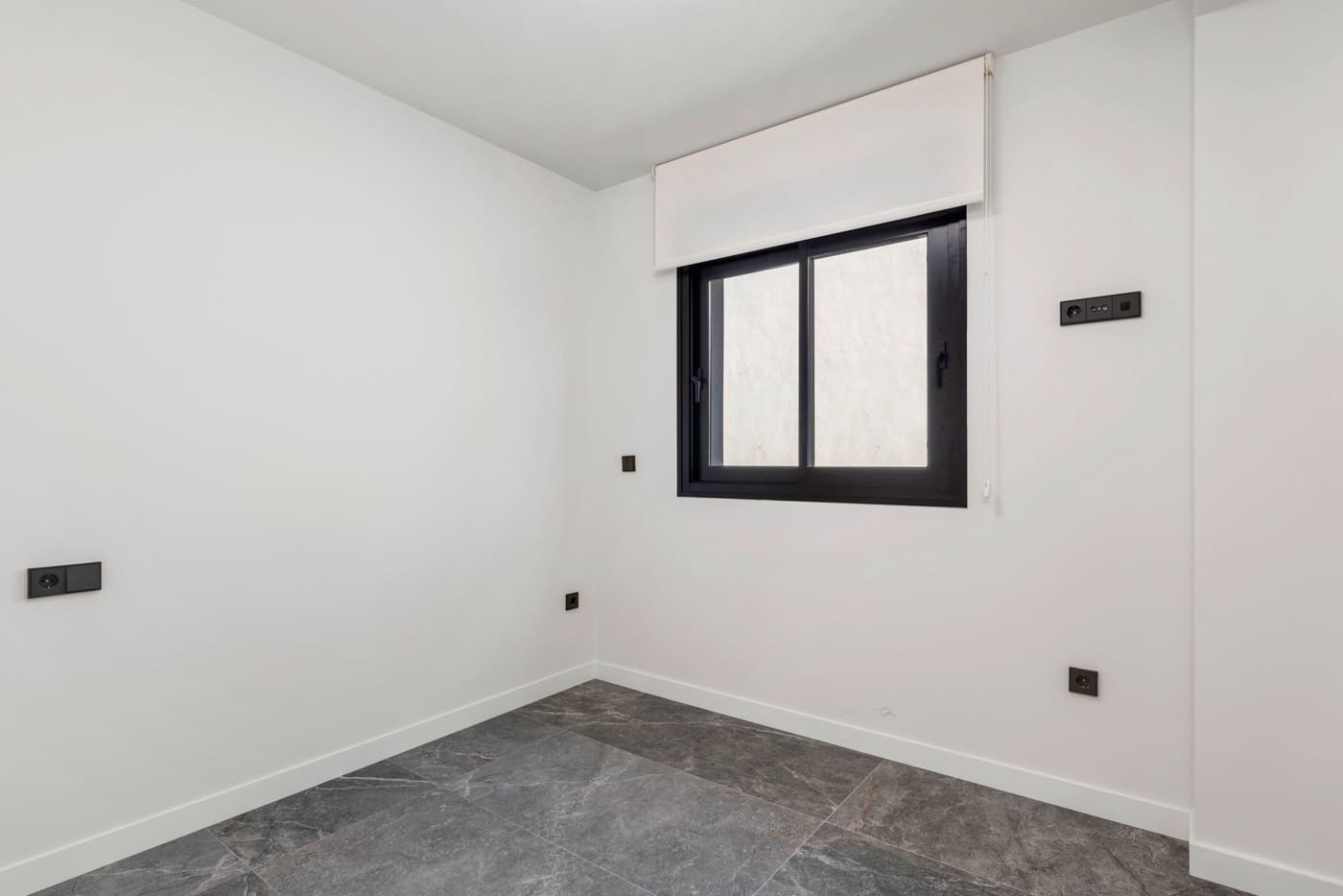 Chalet de 4 habitaciones en Torre de la Horadada en venta con piscina - 698.000 € (Ref: 9382359)