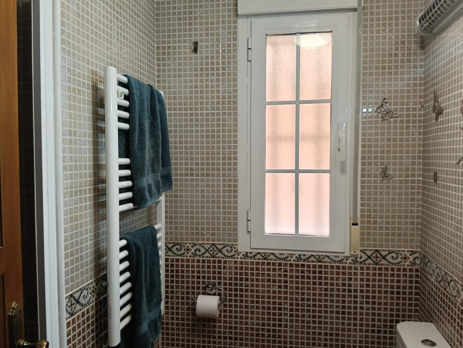 3 soveværelse Semi-Rækkehus til salg i Los Montesinos med swimmingpool - € 193.995 (Ref: 9385224)