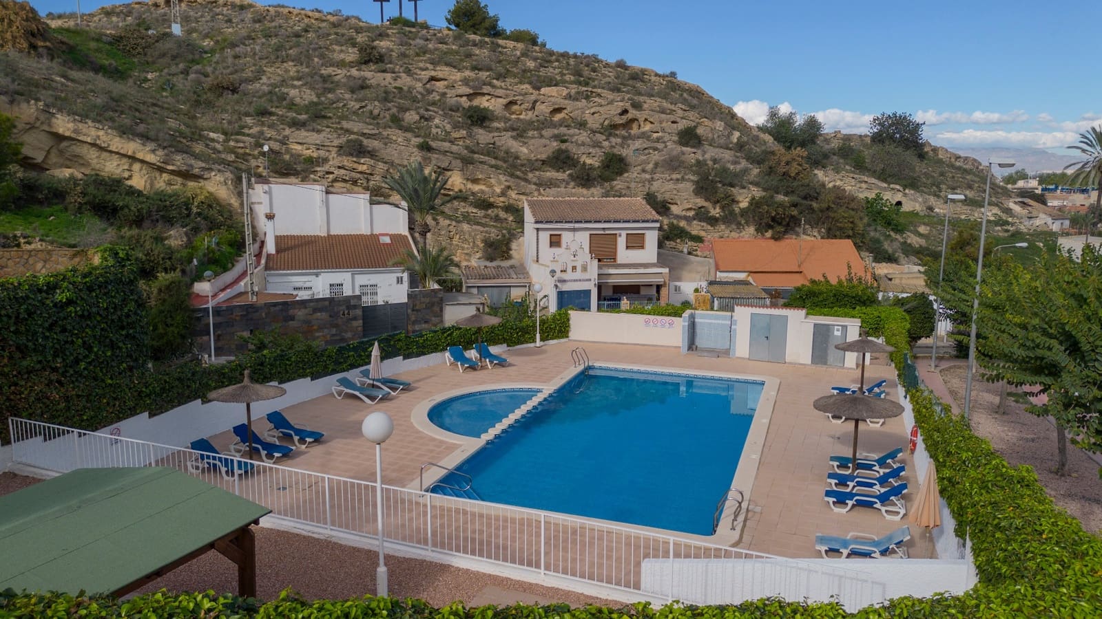 3 bedroom Villa for sale in Ciudad Quesada with pool - € 205,000 (Ref: 9386927)