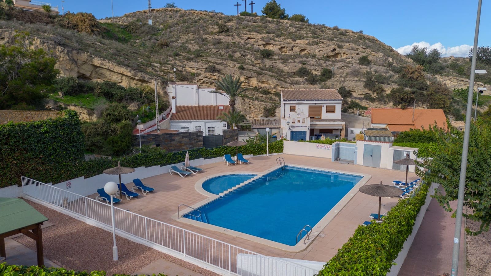 3 bedroom Villa for sale in Ciudad Quesada with pool - € 205,000 (Ref: 9386927)