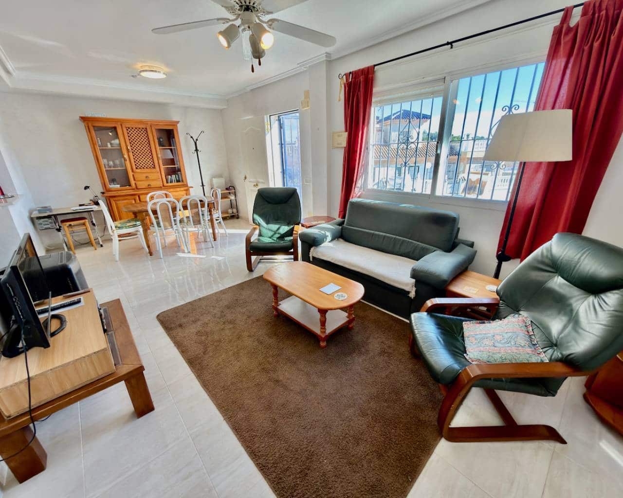 3 chambre Villa/Maison Semi-Mitoyenne à vendre à Ciudad Quesada avec piscine - 200 000 € (Ref: 9398839)