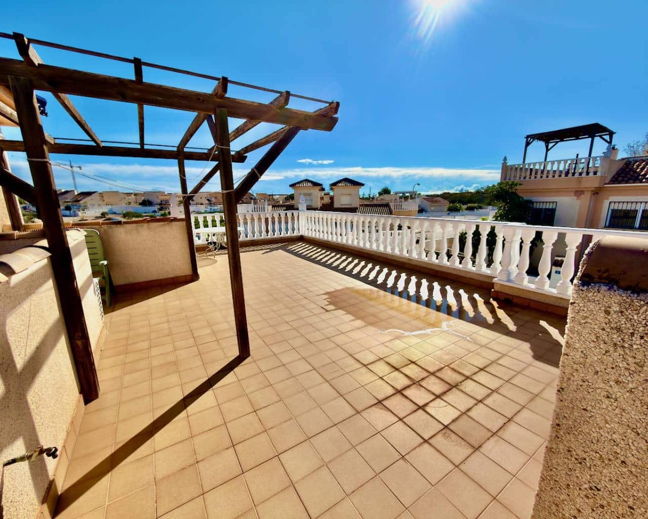 3 chambre Villa/Maison Semi-Mitoyenne à vendre à Ciudad Quesada avec piscine - 200 000 € (Ref: 9398839)