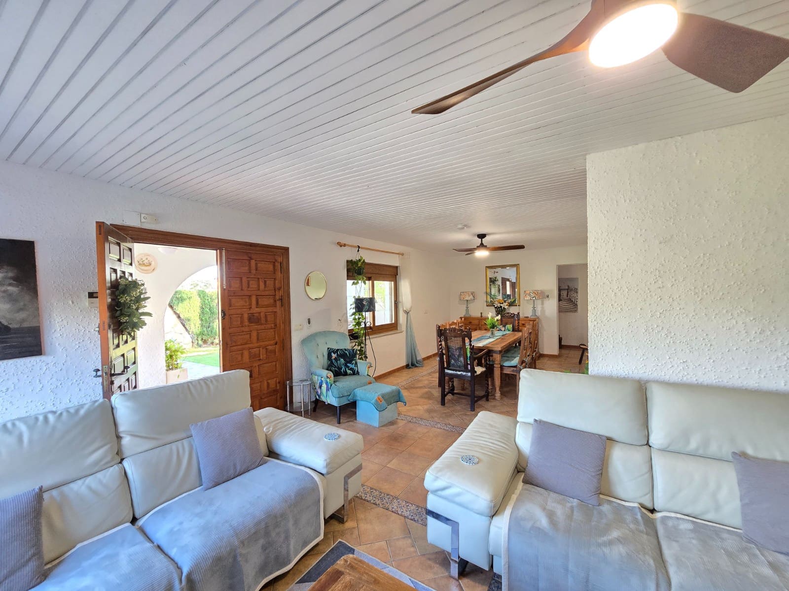 5 slaapkamer Villa te koop in Orihuela Costa met zwembad garage - € 850.000 (Ref: 9400555)