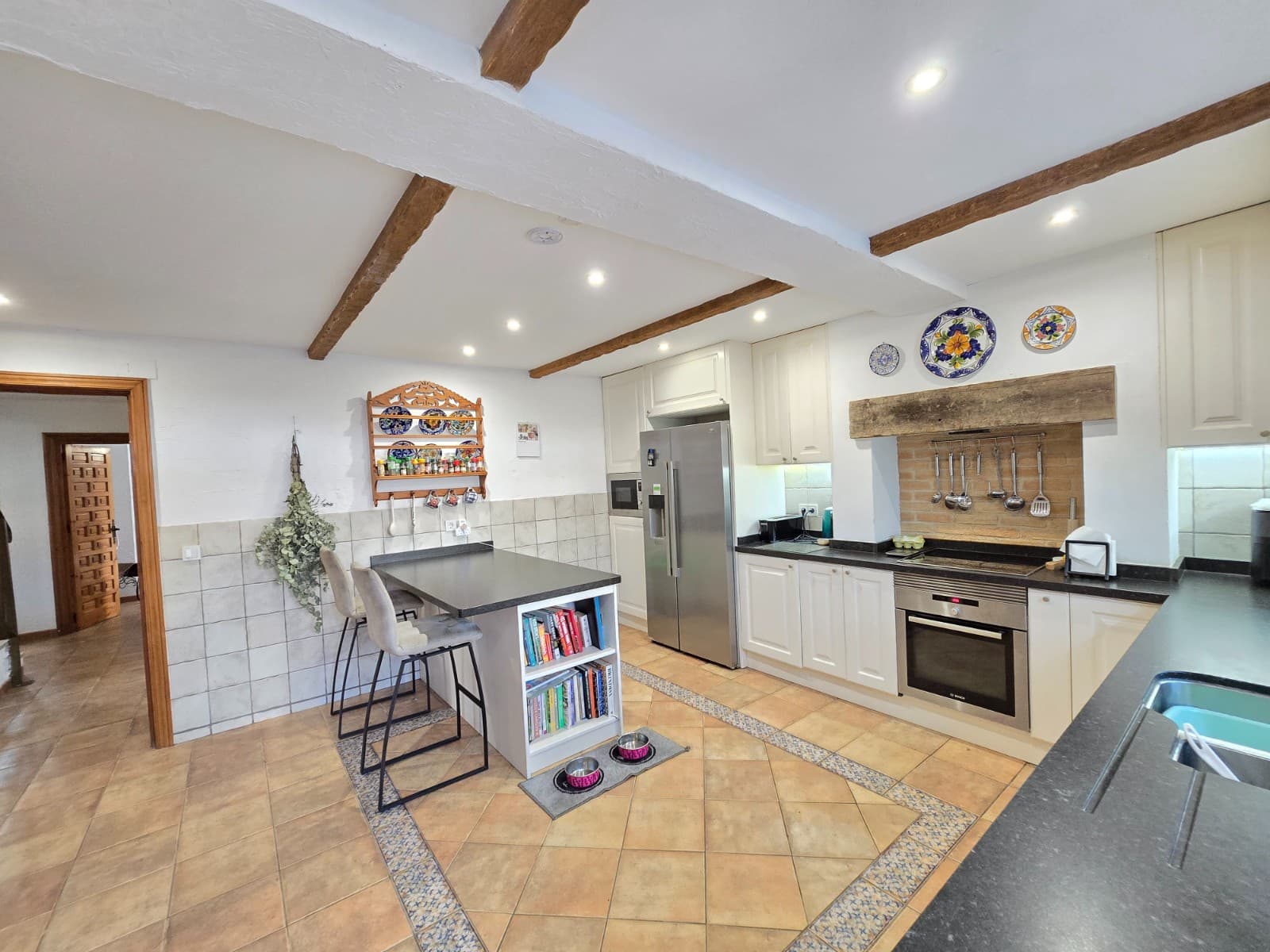 5 slaapkamer Villa te koop in Orihuela Costa met zwembad garage - € 850.000 (Ref: 9400555)