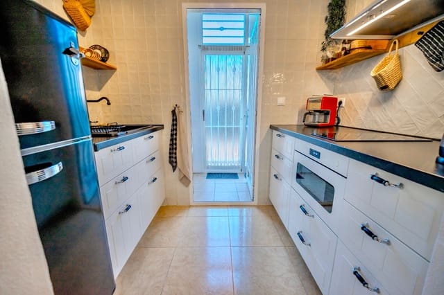 2 camera da letto Villetta Bifamiliare in vendita in El Moncayo - El Pòrtic, Guardamar del Segura - 249.950 € (Rif: 9402666)