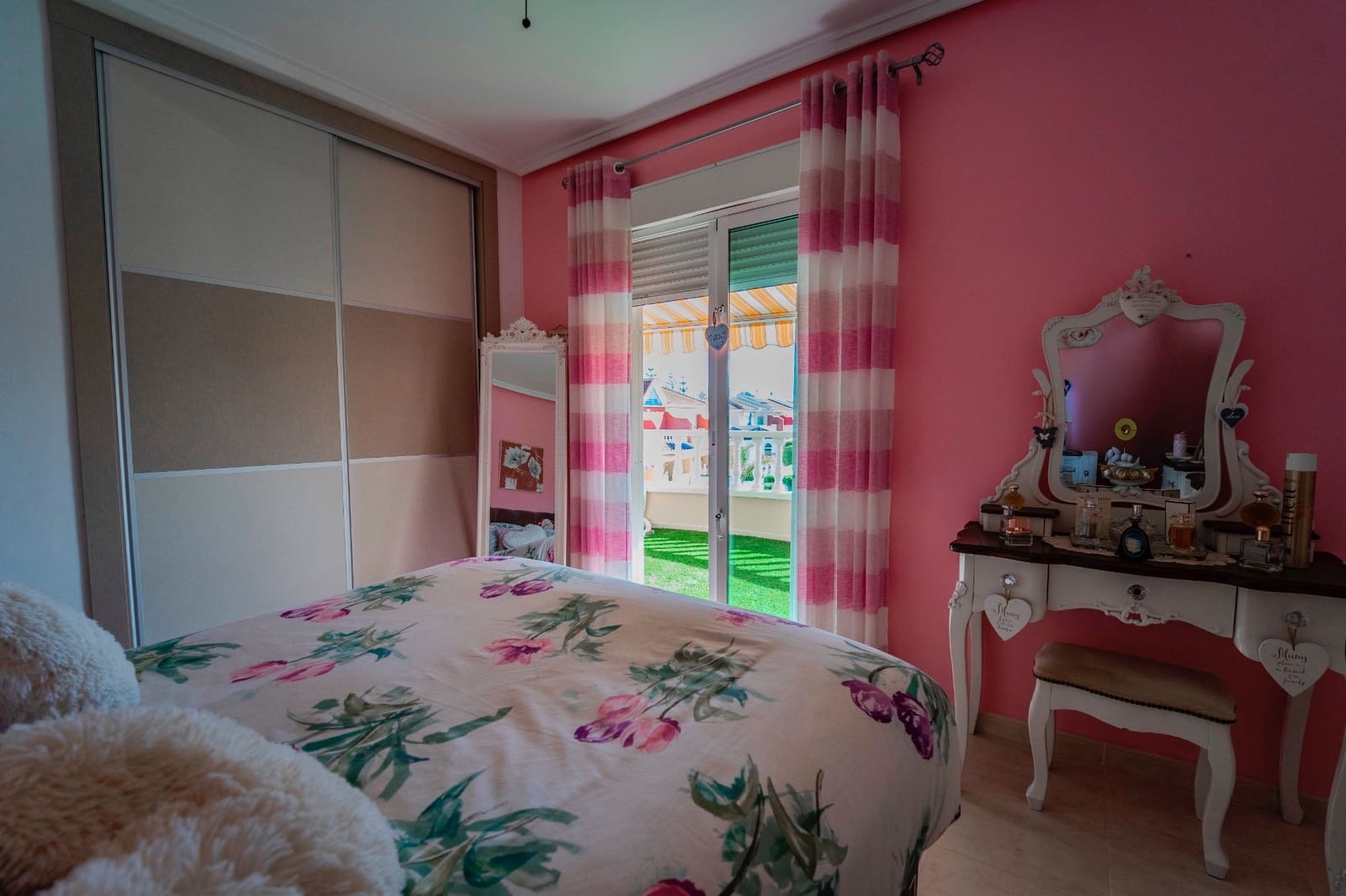 2 camera da letto Casa in vendita in Dona Pepa con piscina - 235.000 € (Rif: 9403657)