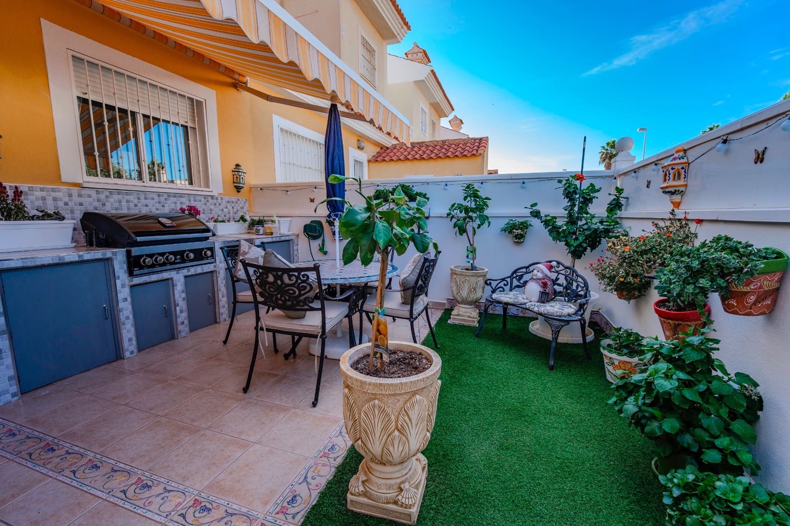 2 camera da letto Casa in vendita in Dona Pepa con piscina - 235.000 € (Rif: 9403657)