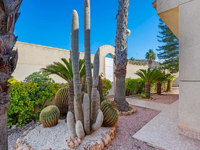 2 chambre Villa/Maison à vendre à Benimar, Benijófar avec piscine garage - 410 000 € (Ref: 9413624)