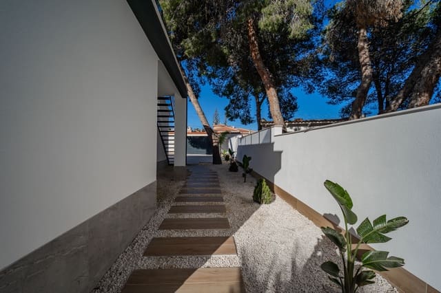 4 soverom Villa til salgs i Ciudad Quesada, Rojales med svømmebasseng - € 849 000 (Ref: 9417501)