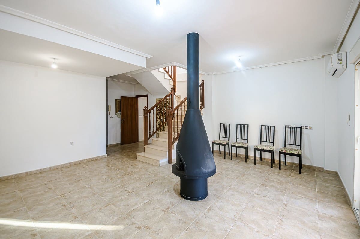 4 Zimmer Villa zu verkaufen in Benferri - 250.000 € (Ref: 9424280)