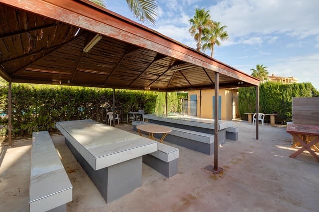 Leilighet til salgs i Aguas Nuevas, Torrevieja med svømmebasseng - € 99 990 (Ref: 9426893)