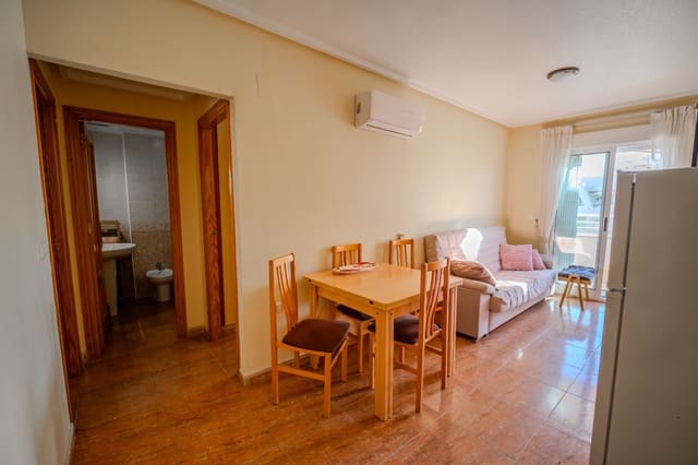 2 soveværelse Lejlighed til salg i Centro, Torrevieja med swimmingpool garage - € 142.000 (Ref: 9432100)