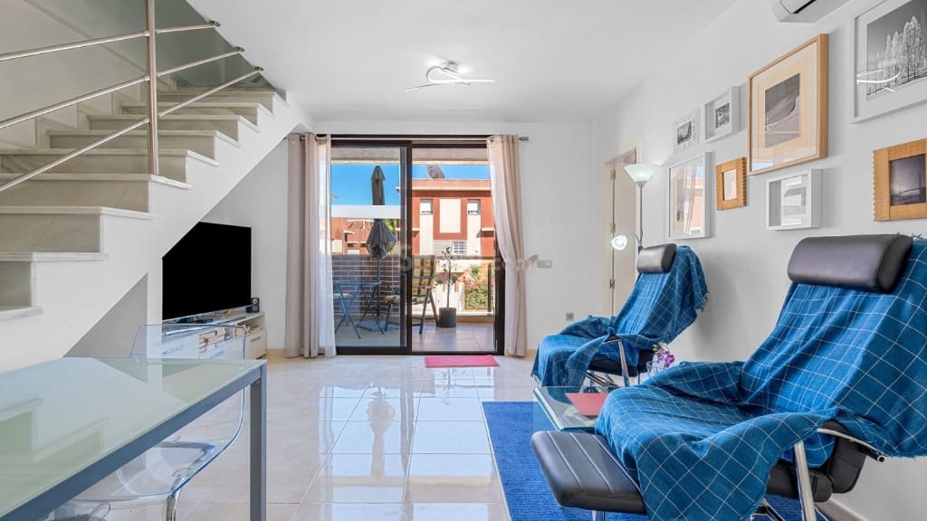 3 soveværelse Lejlighed til salg i Cabo Roig med swimmingpool garage - € 259.000 (Ref: 9432108)