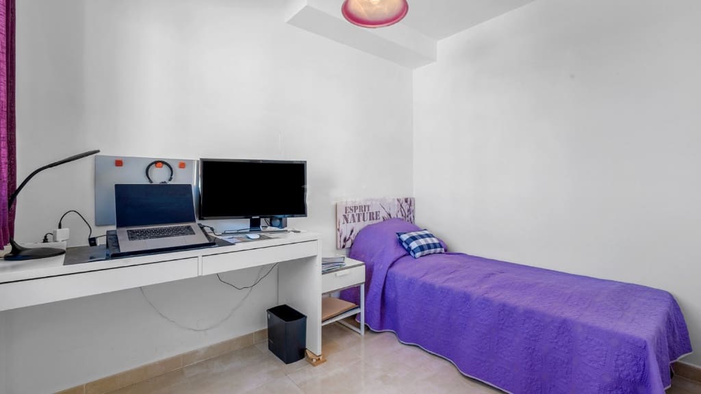 3 soveværelse Lejlighed til salg i Cabo Roig med swimmingpool garage - € 259.000 (Ref: 9432108)