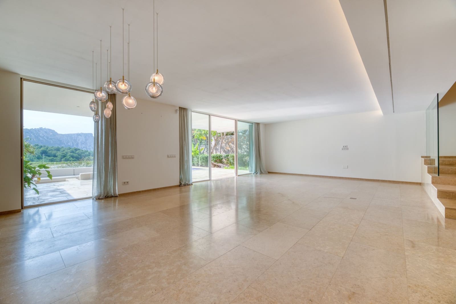 3 slaapkamer Villa te koop in Puerto de Andratx met zwembad - € 3.750.000 (Ref: 9433072)