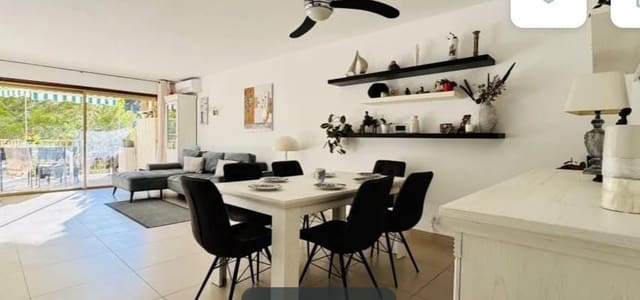 2 slaapkamer Appartement te koop in Cala Vinyes / Cala Vinyas / Cala Viñas, Calvià met zwembad - € 649.000 (Ref: 9433075)