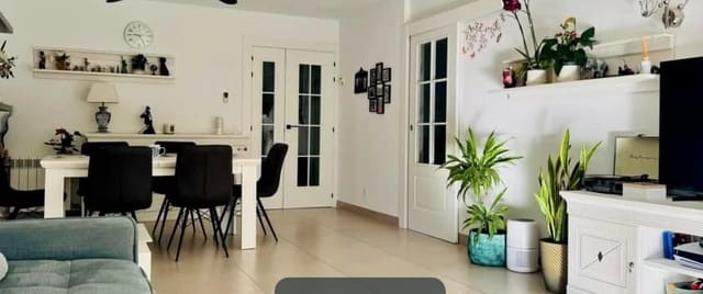 2 slaapkamer Appartement te koop in Cala Vinyes / Cala Vinyas / Cala Viñas, Calvià met zwembad - € 649.000 (Ref: 9433075)