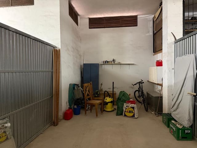 Garage til salg i Orihuela Costa, Orihuela - € 8.500 (Ref: 9433077)