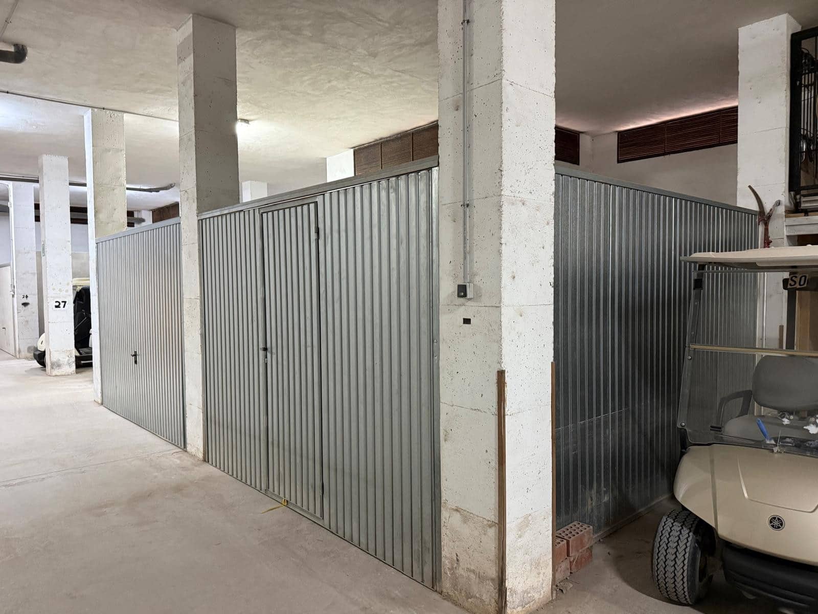 Garage for sale in Orihuela Costa - € 8,500 (Ref: 9433077)