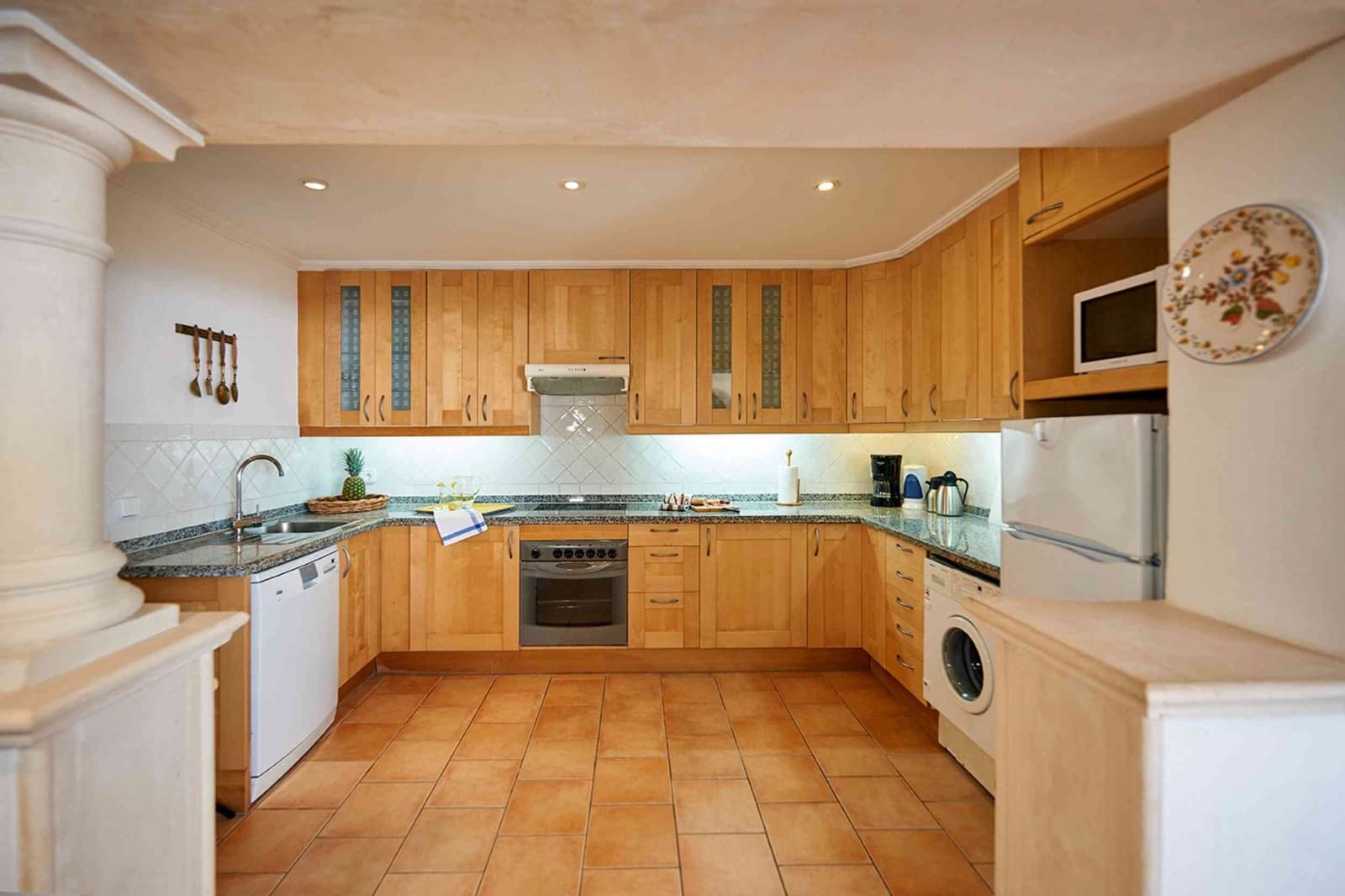 4 bedroom Villa for sale in Andratx with pool garage - € 3,200,000 (Ref: 9436730)