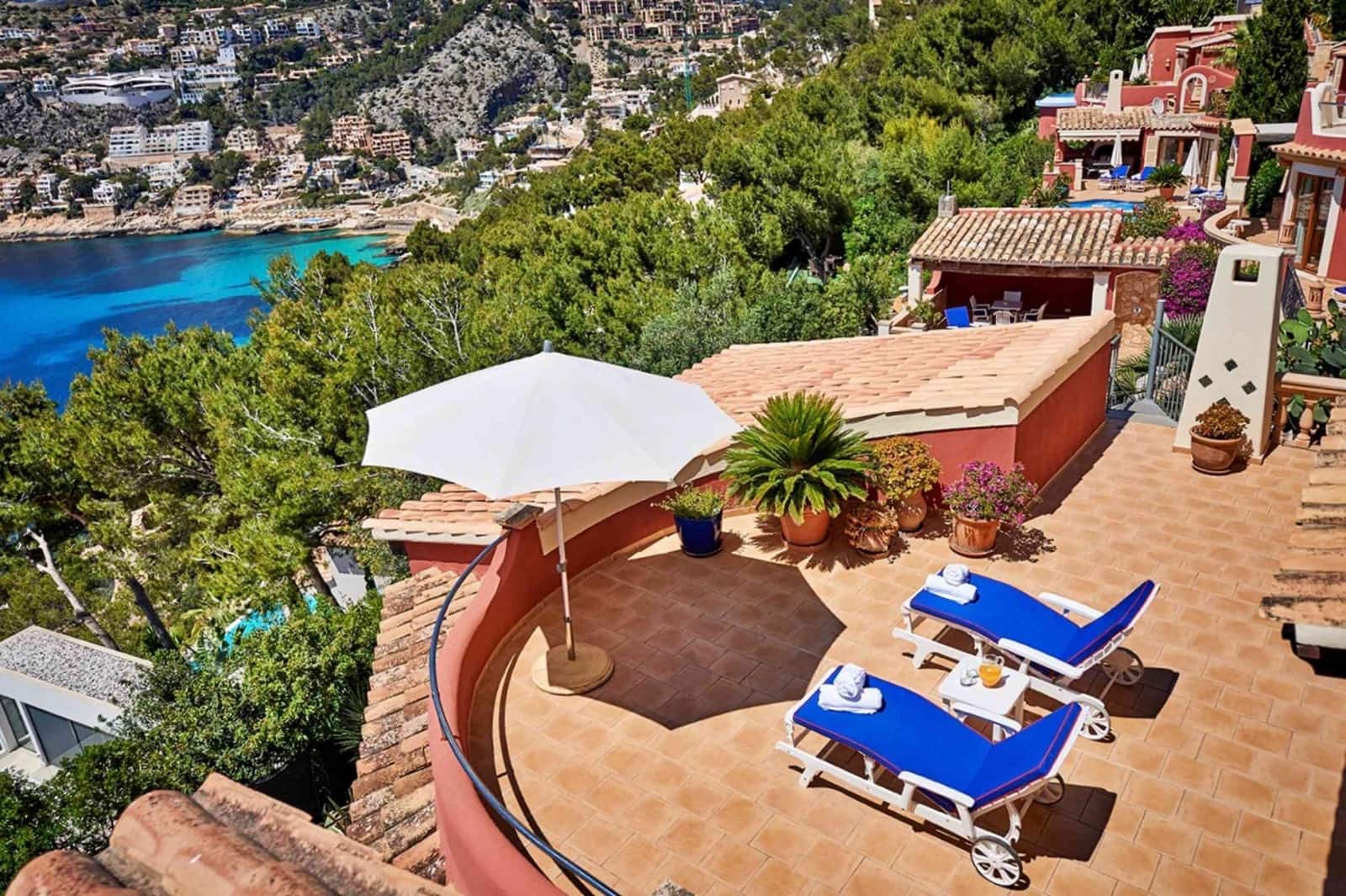 4 bedroom Villa for sale in Andratx with pool garage - € 3,200,000 (Ref: 9436730)