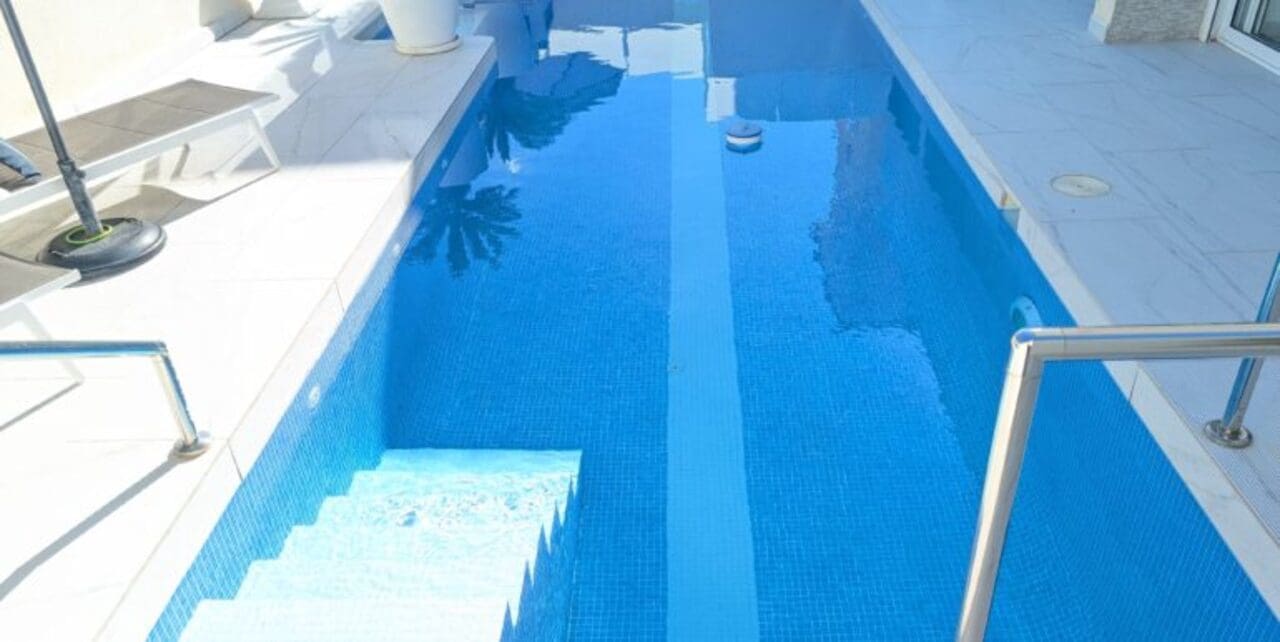 3 camera da letto Villa in vendita in Villamartin con piscina - 489.900 € (Rif: 9441264)