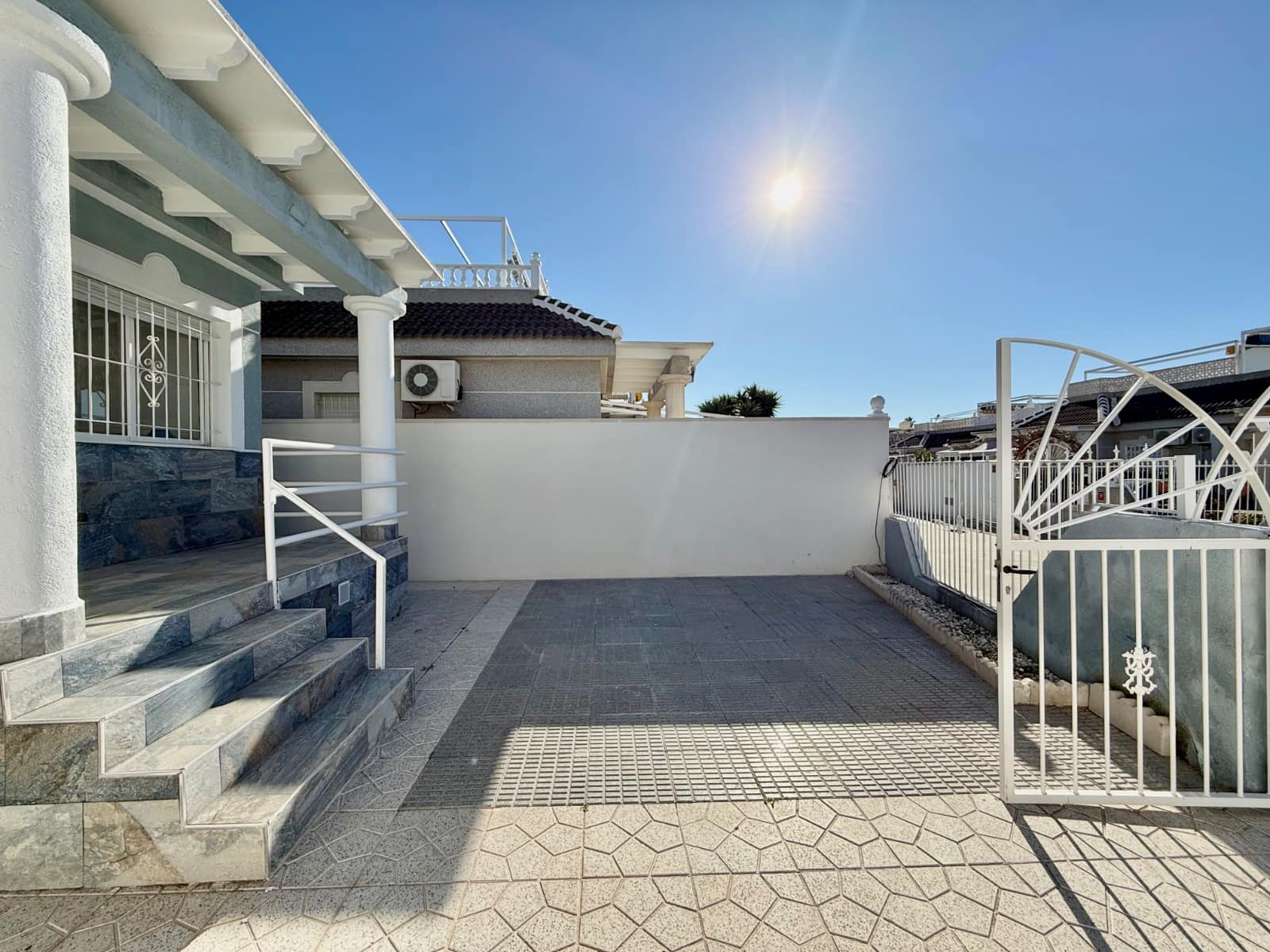 2 camera da letto Villetta Bifamiliare in vendita in El Chaparral con piscina garage - 177.000 € (Rif: 9441265)