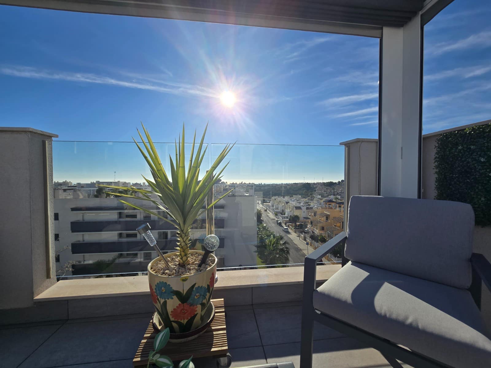 2 slaapkamer Penthouse te koop in Villamartin met zwembad garage - € 335.000 (Ref: 9446129)