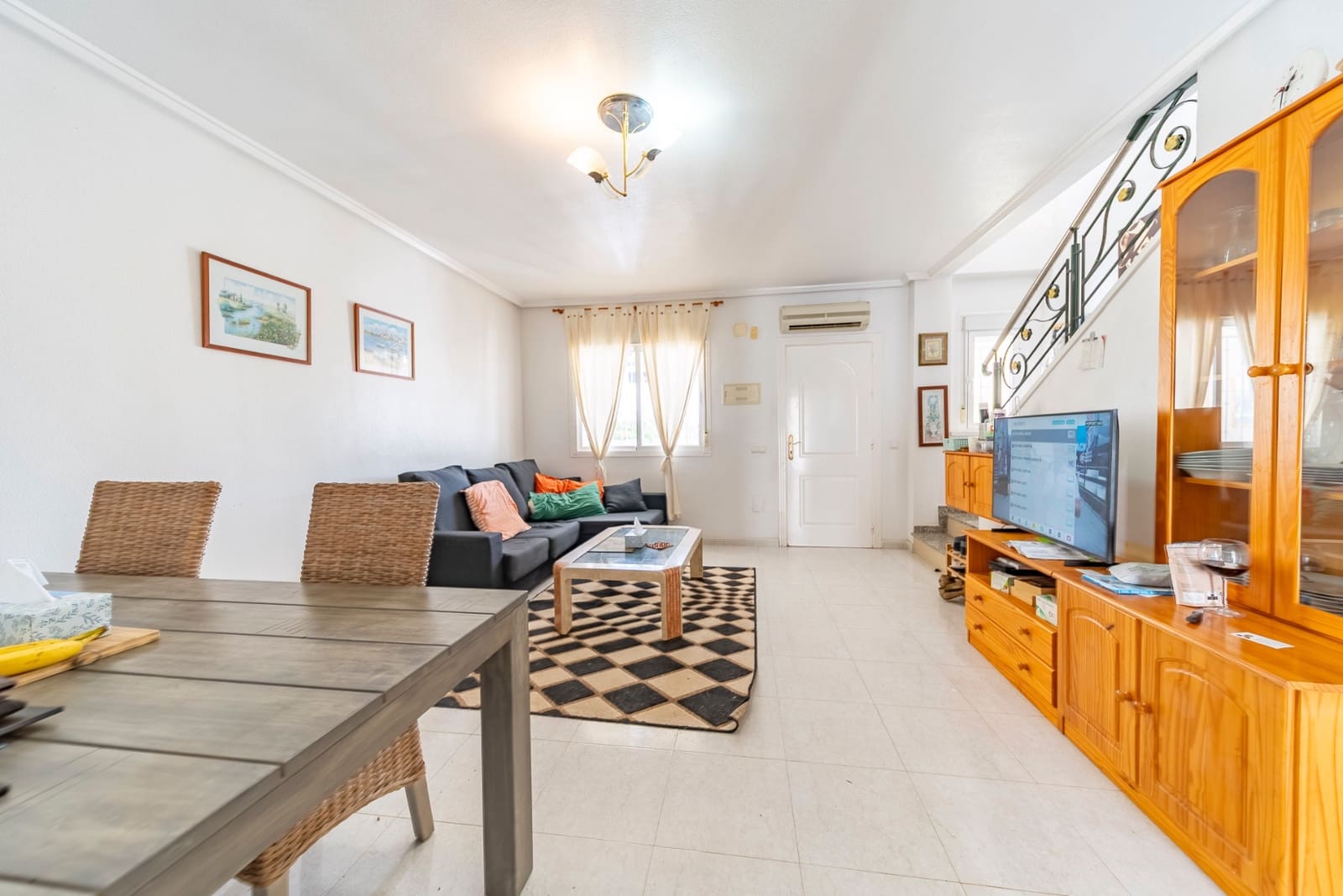 3 soverom Hus til salgs i Dona Pepa med svømmebasseng - € 207 500 (Ref: 9447045)