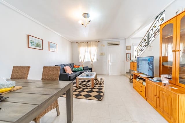 3 soverom Hus til salgs i Doña Pepa, Rojales med svømmebasseng - € 207 500 (Ref: 9447045)