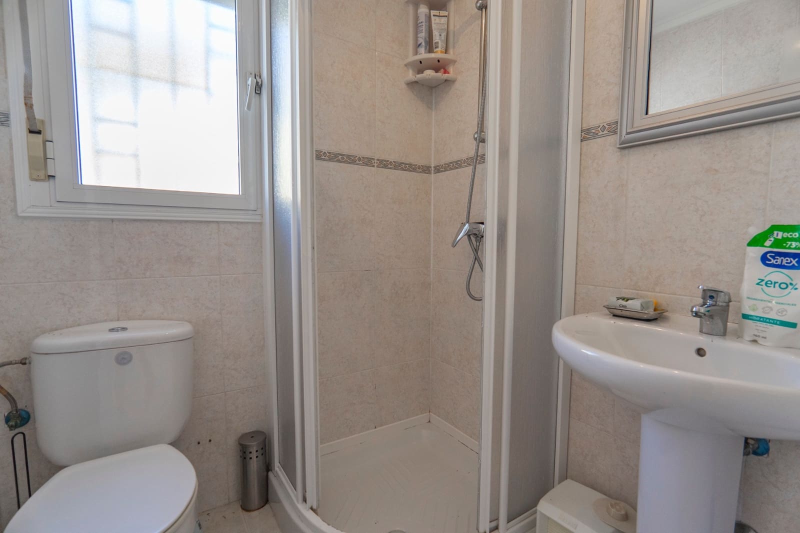 2 slaapkamer Appartement te koop in Dona Pepa met zwembad - € 159.950 (Ref: 9449884)