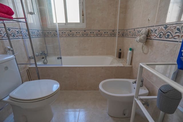 2 soverom Leilighet til salgs i Doña Pepa, Rojales med svømmebasseng - € 159 950 (Ref: 9449884)