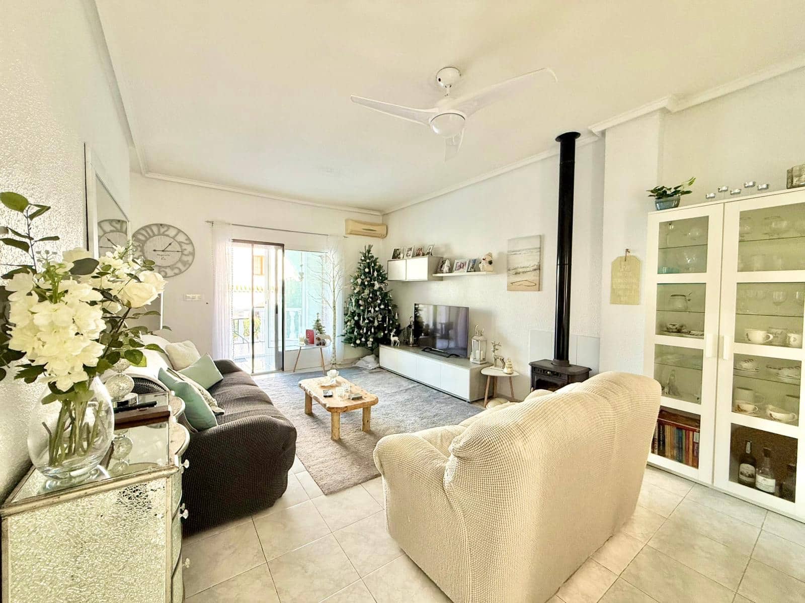 2 quarto Moradia Geminada para venda em Ciudad Quesada com piscina - 195 000 € (Ref: 9453667)