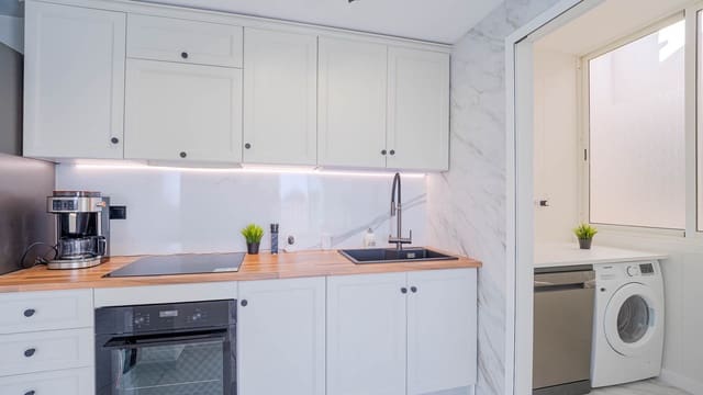 1 quarto Apartamento para venda em Playa Flamenca, Orihuela com piscina garagem - 170 000 € (Ref: 9455867)