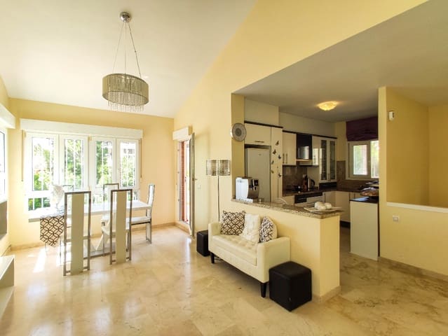 4 sovrum Villa till salu i Las Ramblas Golf, Orihuela med pool garage - 495 000 € (Ref: 9455868)