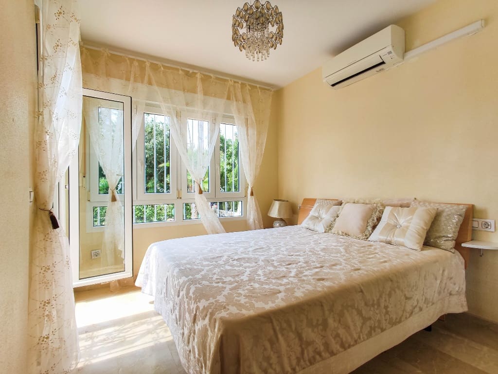 4 sovrum Villa till salu i Las Ramblas Golf med pool garage - 495 000 € (Ref: 9455868)