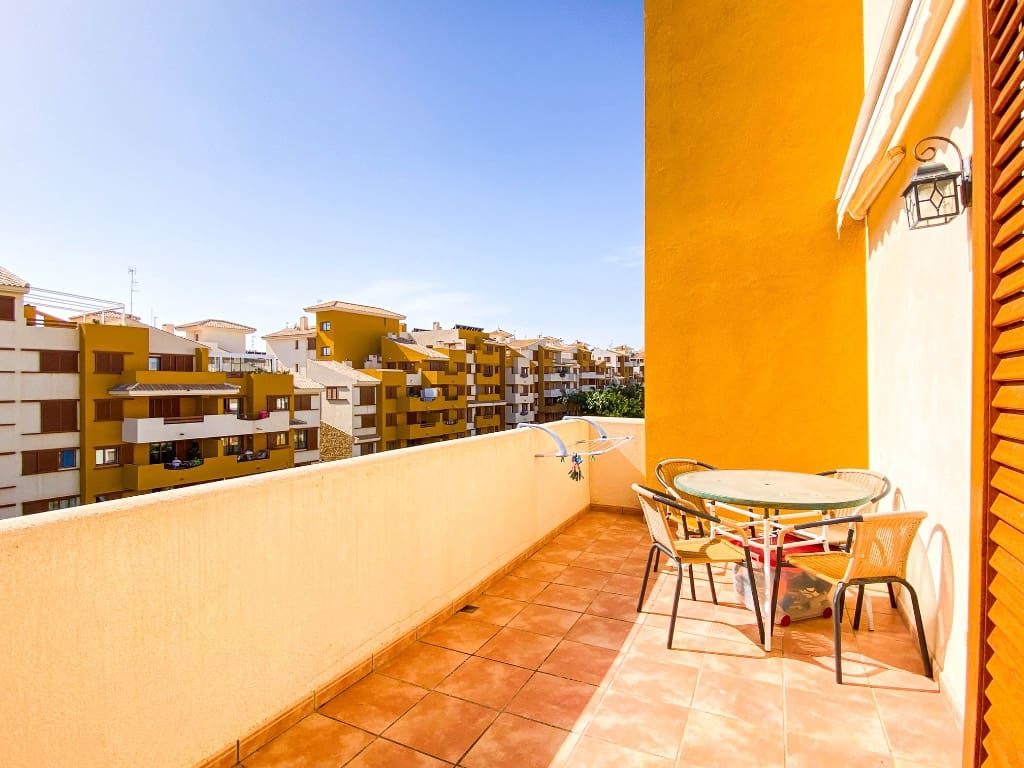 Apartamento de 2 habitaciones en Orihuela Costa en venta con piscina garaje - 270.000 € (Ref: 9455872)