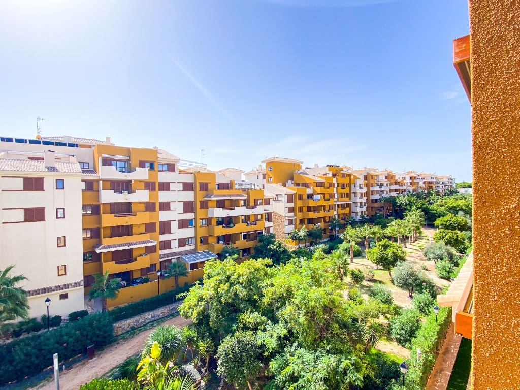 Apartamento de 2 habitaciones en Orihuela Costa en venta con piscina garaje - 270.000 € (Ref: 9455872)