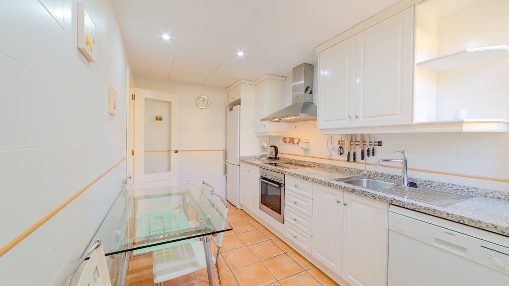 3 quarto Casa em Banda para venda em Finestrat com piscina garagem - 349 000 € (Ref: 9455873)