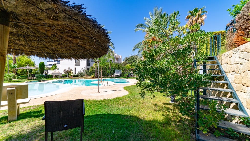 3 quarto Casa em Banda para venda em Finestrat com piscina garagem - 349 000 € (Ref: 9455873)