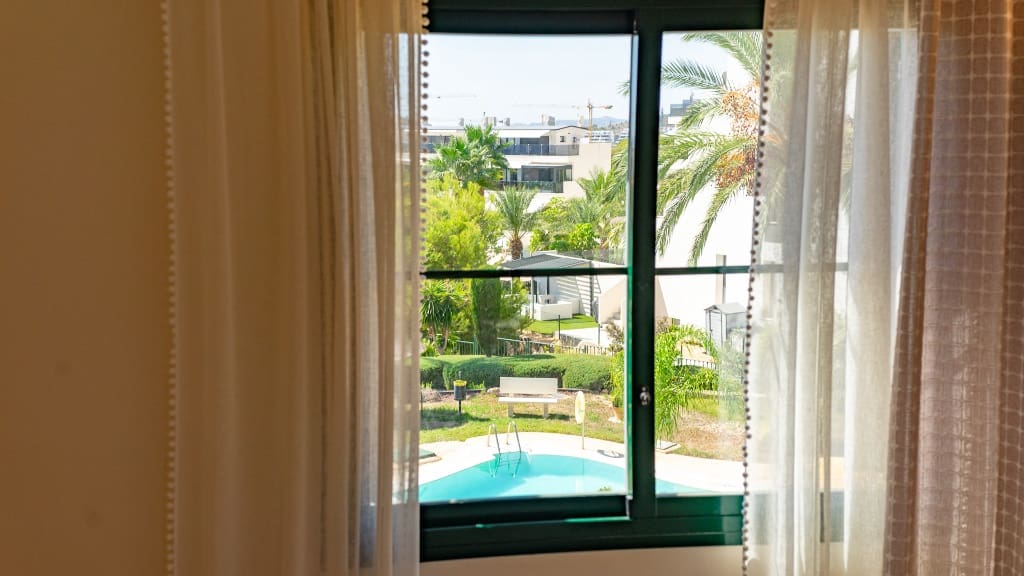 3 quarto Casa em Banda para venda em Finestrat com piscina garagem - 349 000 € (Ref: 9455873)