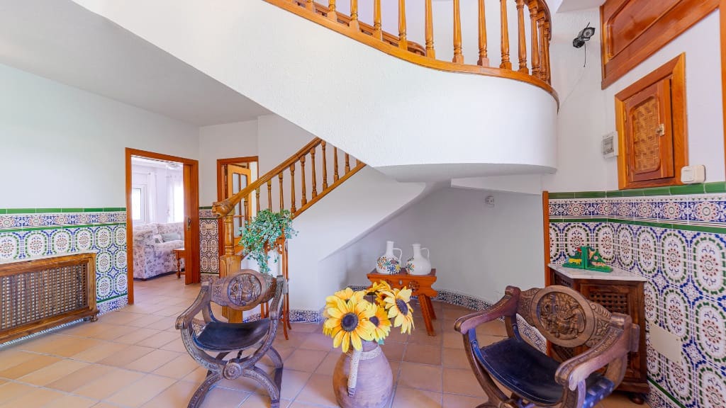 7 quarto Moradia para venda em Campoamor com piscina garagem - 1 800 000 € (Ref: 9455874)