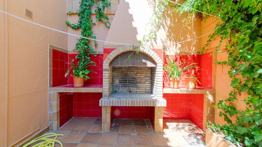 7 quarto Moradia para venda em Campoamor com piscina garagem - 1 800 000 € (Ref: 9455874)