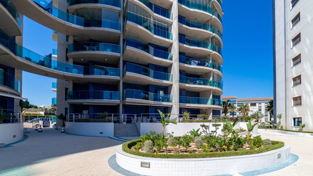 2 makuuhuone Huoneisto myytävänä paikassa Orihuela Costa mukana uima-altaan - 399 000 € (Ref: 9455876)