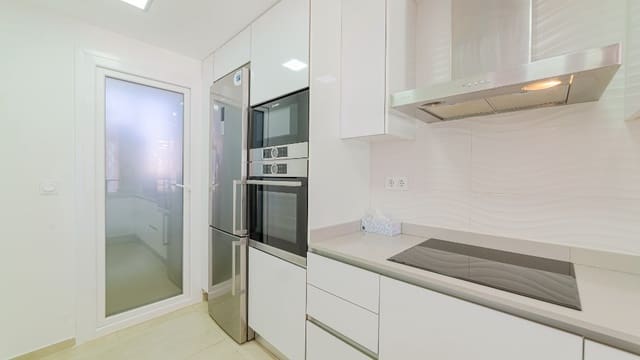 2 makuuhuone Huoneisto myytävänä paikassa Punta Prima, Orihuela mukana uima-altaan - 399 000 € (Ref: 9455876)