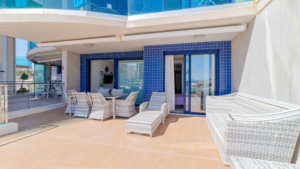 2 makuuhuone Huoneisto myytävänä paikassa Orihuela Costa mukana uima-altaan - 399 000 € (Ref: 9455876)