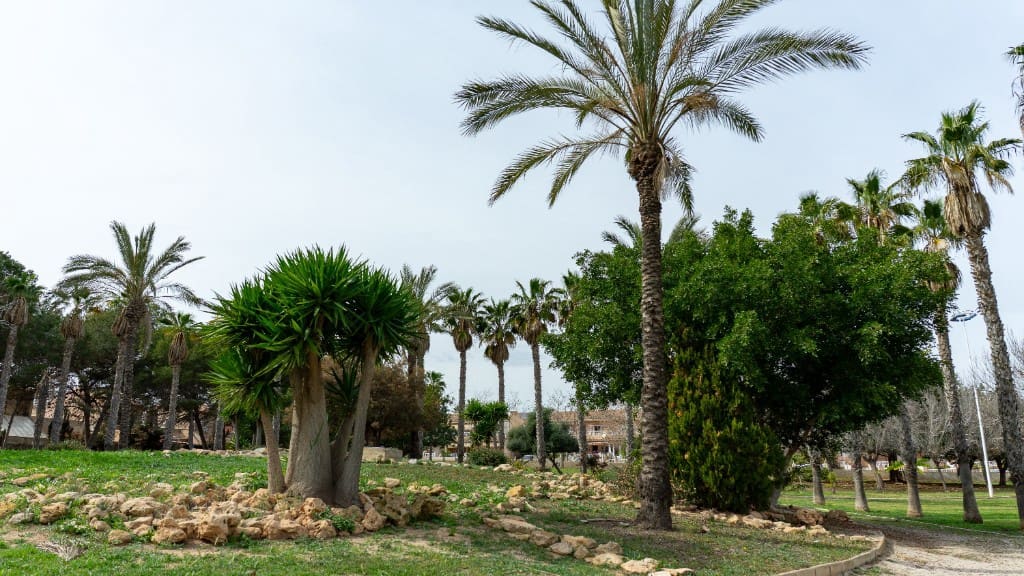 2 bedroom Villa for sale in Los Altos with pool garage - € 290,000 (Ref: 9455880)