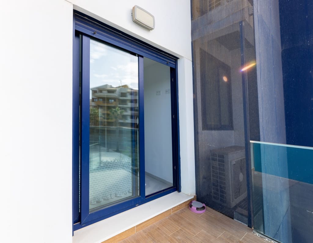 2 bedroom Apartment for sale in Punta Prima with pool garage - € 385,000 (Ref: 9455882)