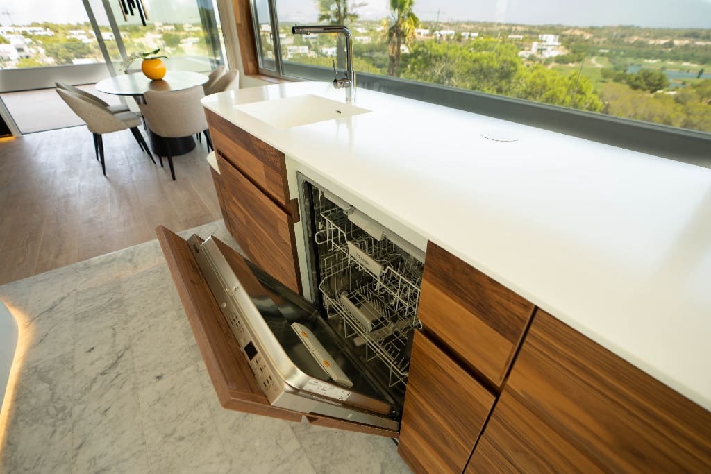 Apartamento de 3 habitaciones en Las Colinas Golf en venta con piscina garaje - 960.000 € (Ref: 9455887)